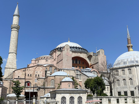 世界遺産アヤソフィアはモスク 共存の象徴 損なう恐れ トルコ 海外経済ニュース 時事エクイティ