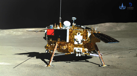 中国の無人探査機「嫦娥（じょうが）４号」＝中国国家宇宙局が２０１９年１月公開（ＡＦＰ時事）