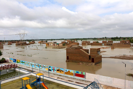 洪水で９００人超死亡 政府が非常事態宣言 パキスタン 海外経済ニュース 時事エクイティ