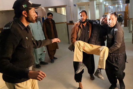 自爆テロ 警官ら３人死亡 タリバン声明 停戦破棄直後 パキスタン 海外経済ニュース 時事エクイティ