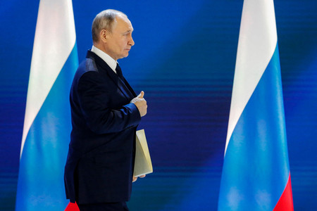 年次教書演説に臨むロシアのプーチン大統領＝２０２１年４月、モスクワ（ＡＦＰ時事）