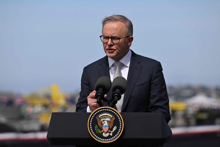オーストラリアのアルバニージー首相=13日、米カリフォルニア州サンディエゴ(AFP時事)