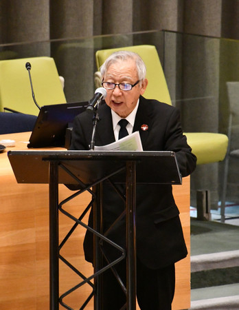 ２７日、ニューヨークの国連本部で開幕した核兵器禁止条約の第２回締約国会議で演説する木戸季市さん