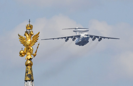 ロシア軍のＡ５０早期警戒管制機＝２０２０年６月、モスクワ（ＥＰＡ時事）