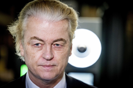 オランダの極右・自由党のウィルダース党首＝１１日、ハーグ（ＥＰＡ時事）