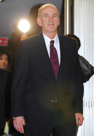 ジェームズ・アワー元米国防総省日本部長＝２００７年１１月、東京