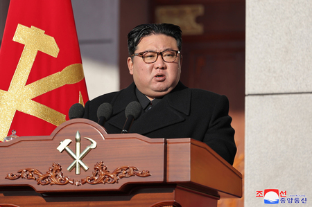 北朝鮮の金正恩朝鮮労働党総書記＝２月８日、平壌（朝鮮通信・時事）