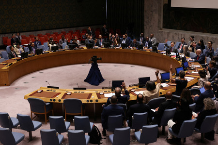 １２日、国連安保理で行われた北朝鮮の人権状況に関する会合（ロイター時事）