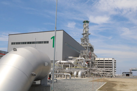 ＪＥＲＡが公開した液化天然ガス（ＬＮＧ）を燃料とする最新鋭の五井火力発電所＝２６日午前、千葉県市原市