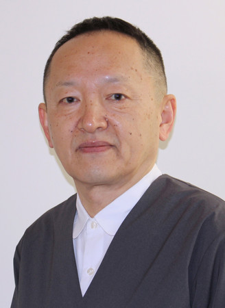 武腰一憲 工芸家(日本芸術院提供)