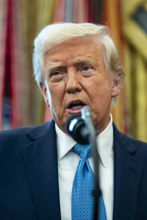 トランプ米大統領=22日、ワシントン(EPA時事)