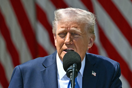 トランプ米大統領=1日、ワシントン(AFP時事)