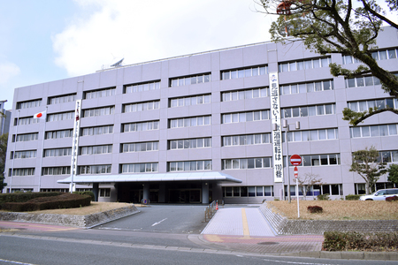 福岡県警本部=福岡市博多区