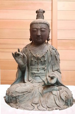 2012年に観音寺から盗まれた仏像(EPA時事)