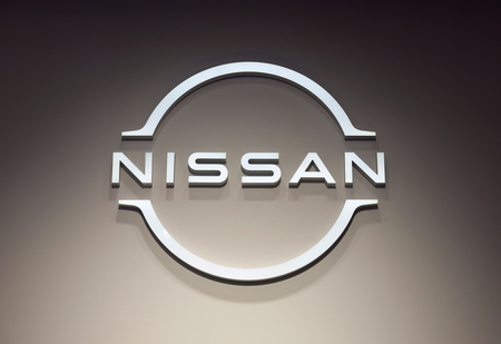 日産自動車のロゴマーク(EPA時事)