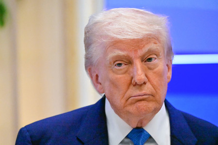 トランプ米大統領=16日、アブダビ(AFP時事)