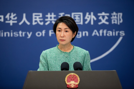 中国外務省の毛寧報道局長=2024年12月、北京(EPA時事)
