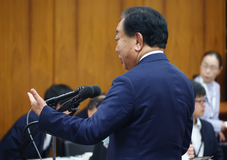 衆院農林水産委員会で質問する立憲民主党の野田佳彦代表=28日午前、国会内