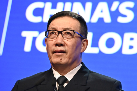 中国の董軍国防相=2024年6月、シンガポール(AFP時事)