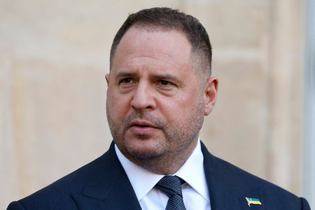 ウクライナのイェルマーク大統領府長官=3月26日、フランス・パリ(AFP時事)