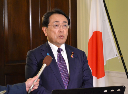 赤沢亮正経済再生担当相=5月30日、米ワシントン