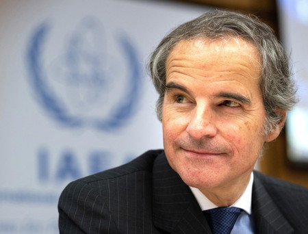 ９日、ウィーンで国際原子力機関（ＩＡＥＡ）の定例理事会に出席するグロッシ事務局長（ＡＦＰ時事）