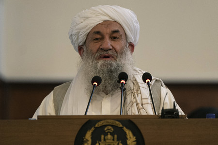 アフガニスタンのイスラム主義組織タリバン暫定政権のアフンド首相＝２０２２年８月、カブール（ＡＦＰ時事）