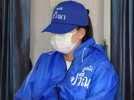中国人組織が旧ソ連構成国ジョージア（グルジア）で運営する「卵子採取場」疑惑について証言するタイ人女性＝２月、バンコク近郊