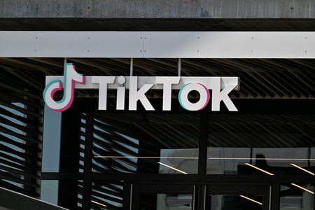 中国系の短編動画投稿アプリ「TikTok(ティックトック)」のロゴマーク(AFP時事)