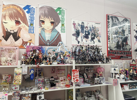 ソウルの弘大地区にある日本のアニメ関連商品を販売する小物店=13日