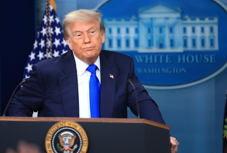 トランプ米大統領=6月27日、ワシントン(AFP時事)