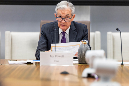 米連邦準備制度理事会(FRB)のパウエル議長=6月25日、ワシントン(EPA時事)