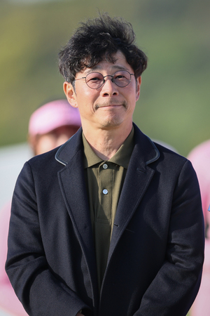 前沢友作氏
