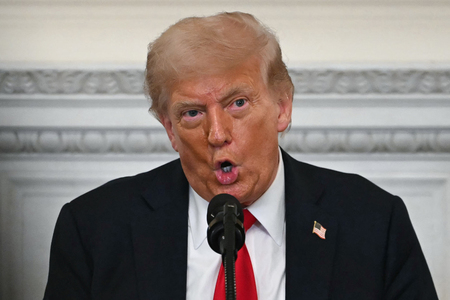 トランプ米大統領=14日、ワシントン(AFP時事)