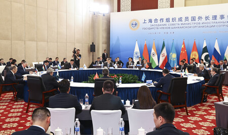 15日、中国の天津で行われた上海協力機構(SCO)外相会議(ロシア外務省提供)(EPA時事)