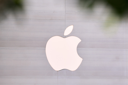 米アップルのロゴ(EPA時事)
