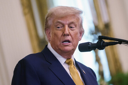 トランプ米大統領=16日、ワシントン(EPA時事)