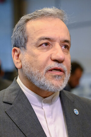 イランのアラグチ外相=6月21日、イスタンブール(AFP時事)