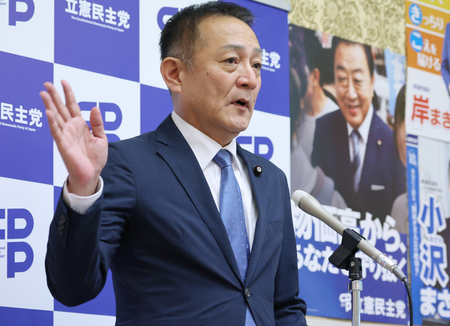 立憲民主党の斎藤嘉隆参院国対委員長＝６月２１日、国会内