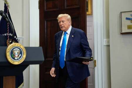 トランプ米大統領＝３０日、ワシントン（ＥＰＡ時事）