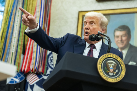 トランプ米大統領＝６日、アメリカ・ワシントン（ＥＰＡ時事）