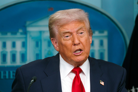 トランプ米大統領=11日、ワシントン(EPA時事)