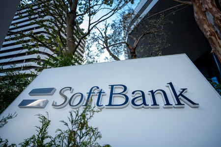 ソフトバンクグループ（ＳＢＧ）本社＝東京都港区（ＡＦＰ時事）