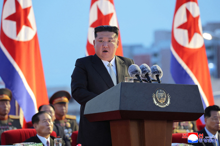 北朝鮮の金正恩朝鮮労働党総書記＝１４日、平壌（ＡＦＰ時事）