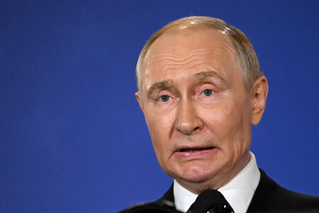 ロシアのプーチン大統領＝１５日、米アラスカ州アンカレジ（ＡＦＰ時事）