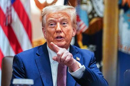 トランプ米大統領=26日、ワシントン(EPA時事)